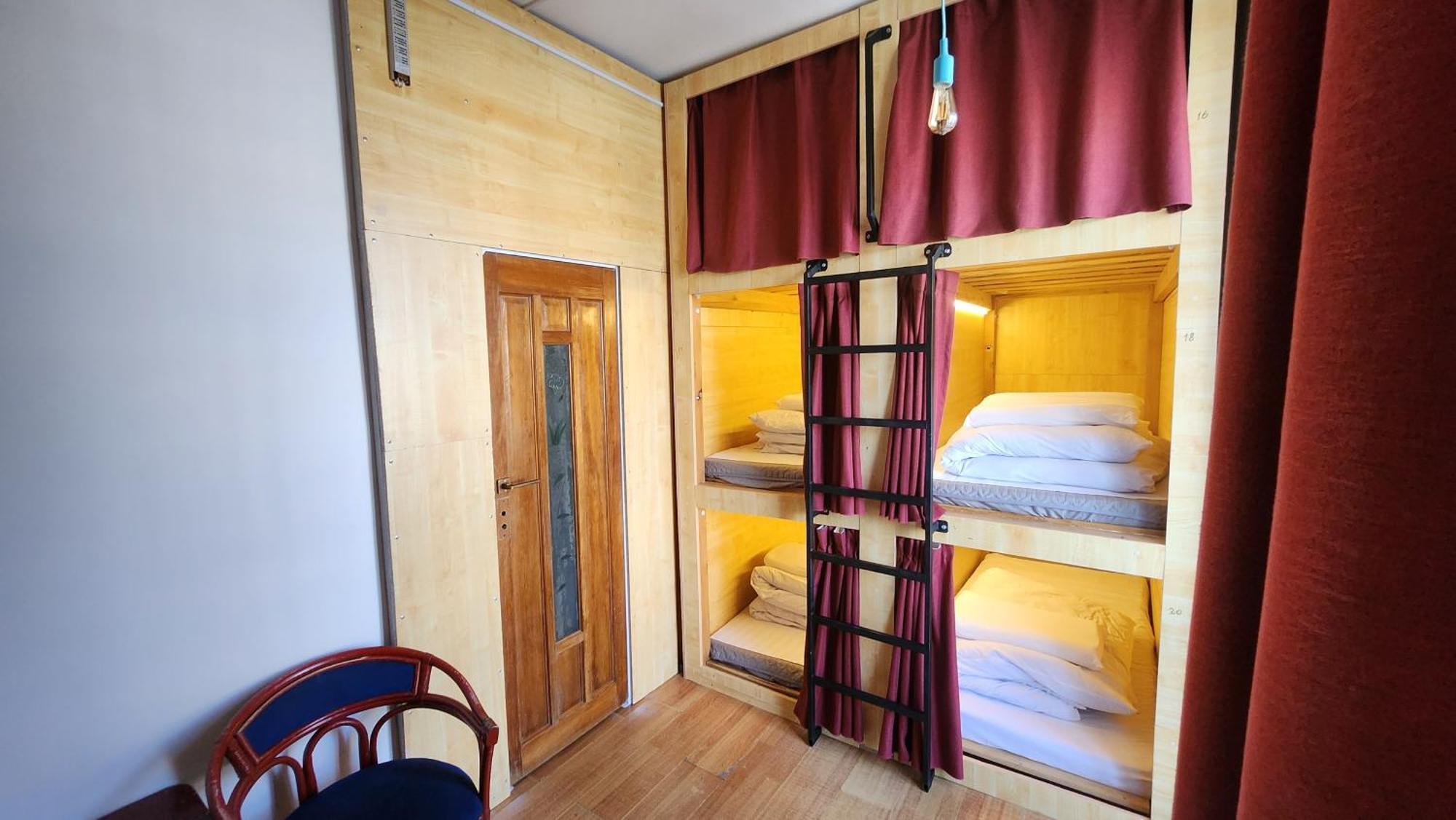 Ulaanbaatar Hostel Екстериор снимка